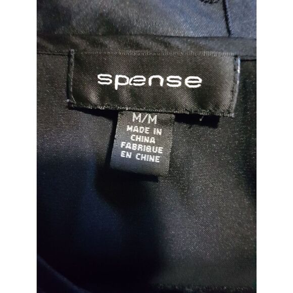 Spense Medium black blouse with floral detail. Side zipper and button back - Picture 10 of 12